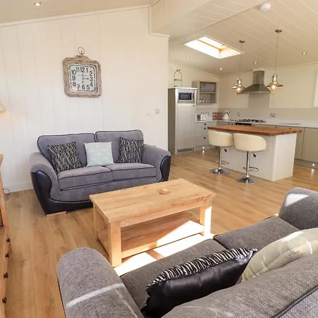 Kingfisher Holiday home *